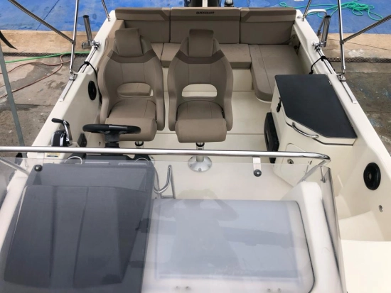 Quicksilver Sundeck Activ 755 preowned for sale