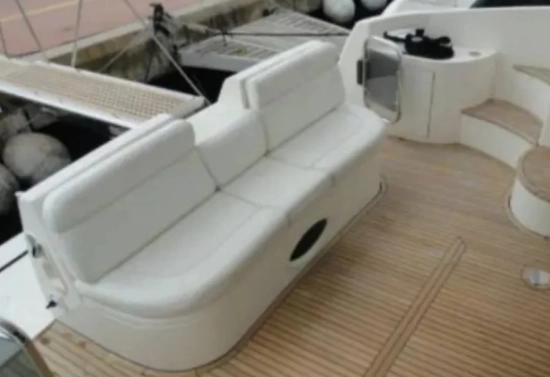 Azimut 46 E preowned for sale