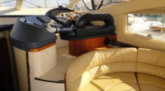 Azimut 46 E preowned for sale