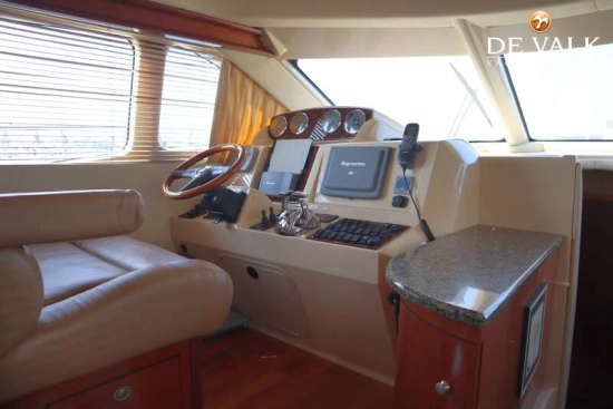 Sea Ray 455 Sedan Bridge d’occasion à vendre