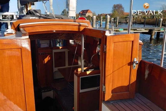 Lion Class (Arthur Robb) 35 preowned for sale