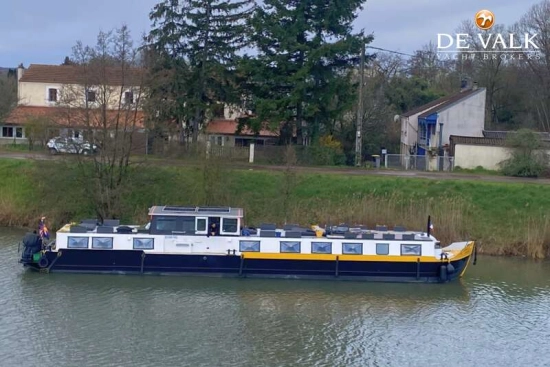 Houseboat 22 METER preowned for sale