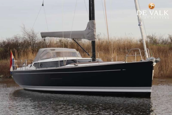 Contest Yachts 42CS preowned for sale