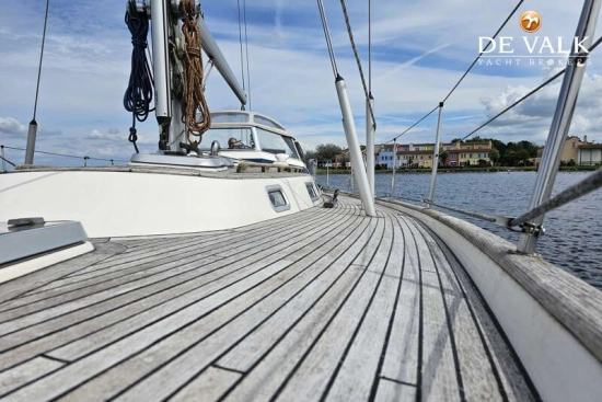 Hallberg Rassy 42 F d’occasion à vendre