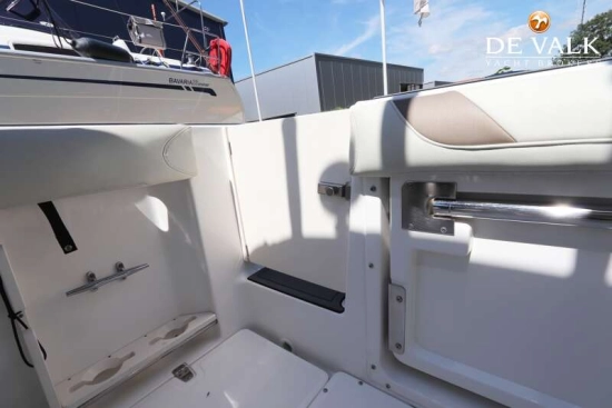 Boston Whaler 270 Outrage d’occasion à vendre