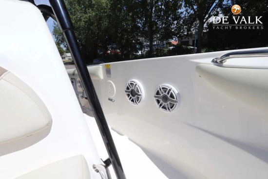 Boston Whaler 270 Outrage d’occasion à vendre