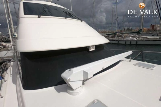 Riviera 58 Enclosed Flybridge gebraucht zum verkauf