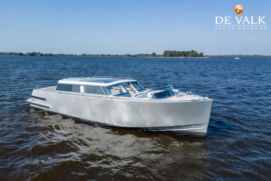 Custom Line Reliant X40T Limousine Tender Taxiboat d’occasion à vendre