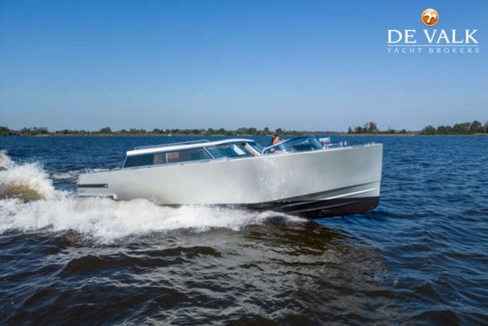 Custom Line Reliant X40T Limousine Tender Taxiboat d’occasion à vendre