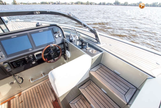 Custom Line Reliant X40T Limousine Tender Taxiboat d’occasion à vendre