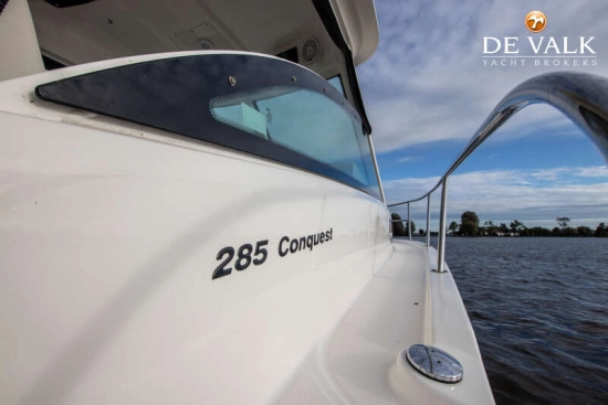 Boston Whaler 285 Conquest Pilothouse d’occasion à vendre