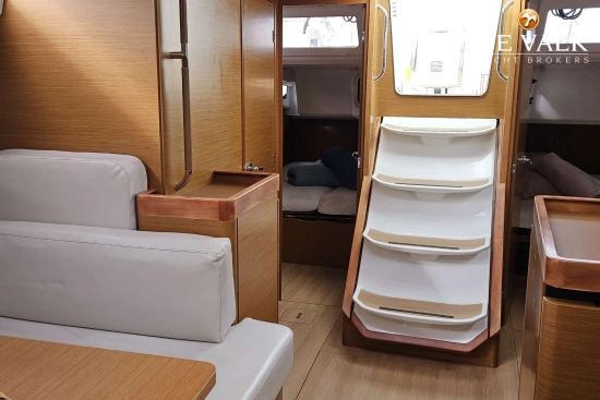 Jeanneau Sun Odyssey 440 preowned for sale