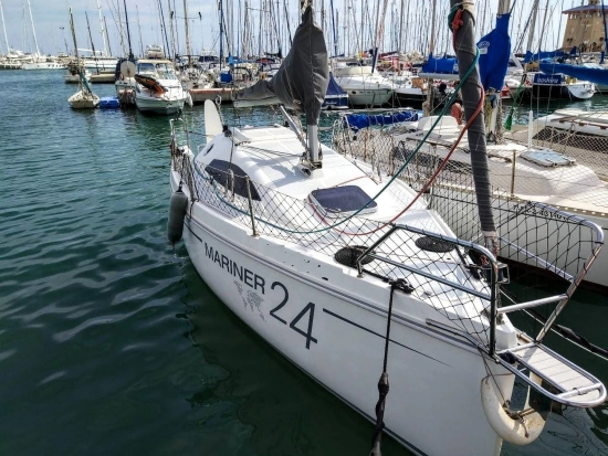 Mariner 24 d’occasion à vendre