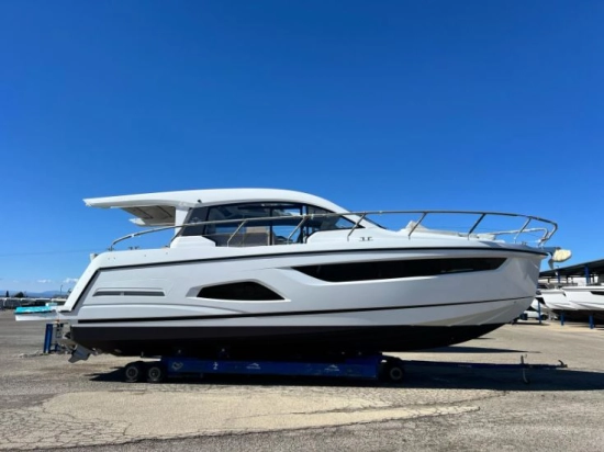 Sealine C390 neu zum verkauf