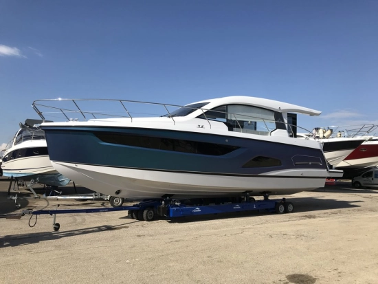 Sealine C390V neuf à vendre