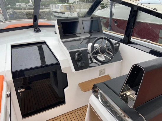 Evo Yachts R4 d’occasion à vendre