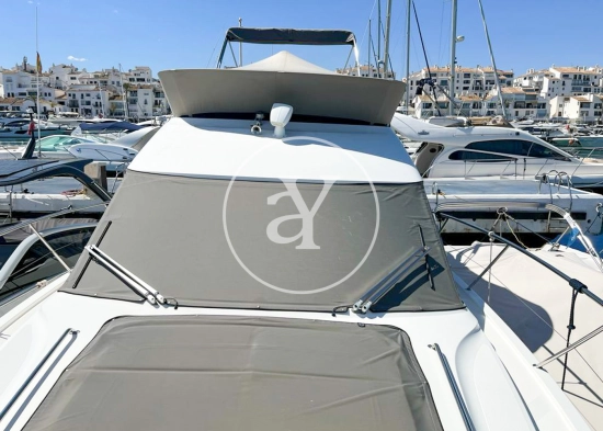 Bavaria Yachts R40 Fly d’occasion à vendre