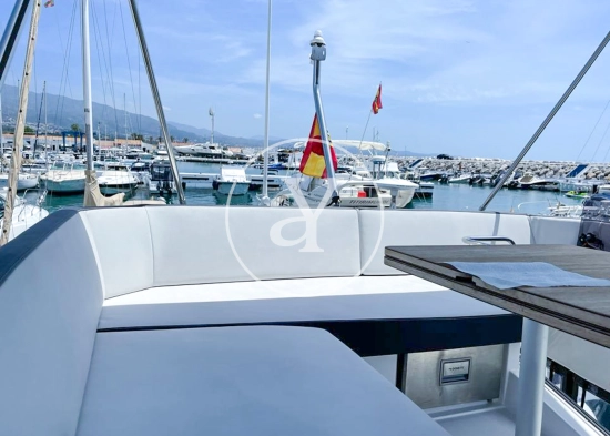 Bavaria Yachts R40 Fly d’occasion à vendre