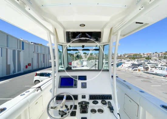 Boston Whaler 320 Outrage preowned for sale