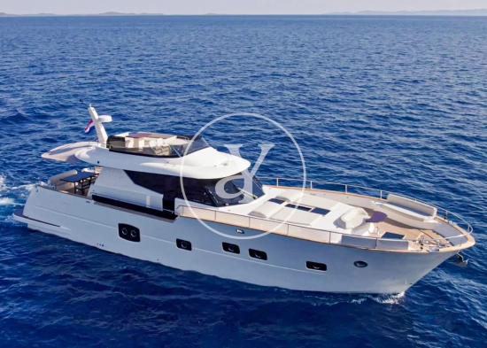 Monachus Yachts 70 fly d’occasion à vendre