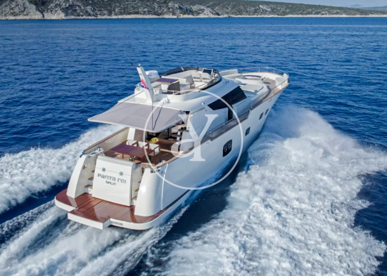 Monachus Yachts 70 fly d’occasion à vendre