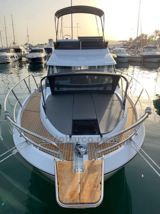 Beneteau Antares 11 OB FLY gebraucht zum verkauf