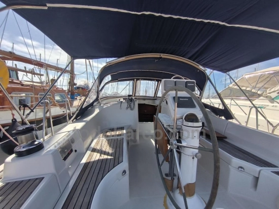 Beneteau Oceanis CLIPPER 423 preowned for sale