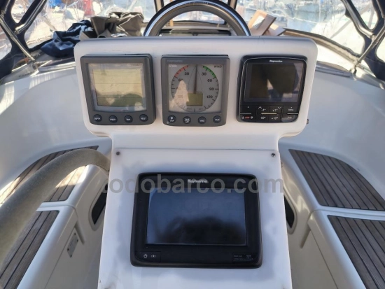 Beneteau Oceanis CLIPPER 423 preowned for sale