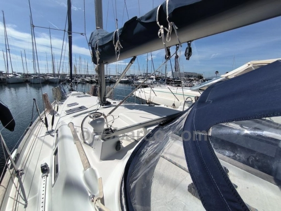 Beneteau Oceanis CLIPPER 423 preowned for sale