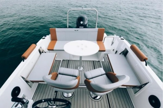 Beneteau Flyer 7 SPACEDECK brand new for sale