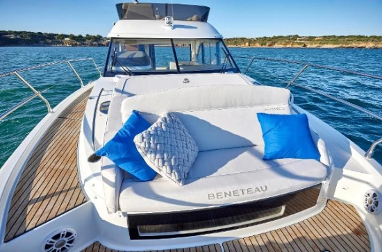 Beneteau Antares 12 brand new for sale