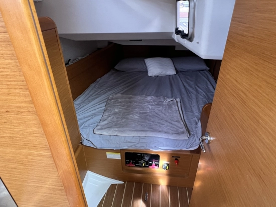 Jeanneau Sun Odyssey 449 gebraucht zum verkauf