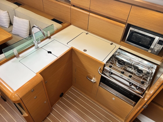 Jeanneau Sun Odyssey 449 gebraucht zum verkauf