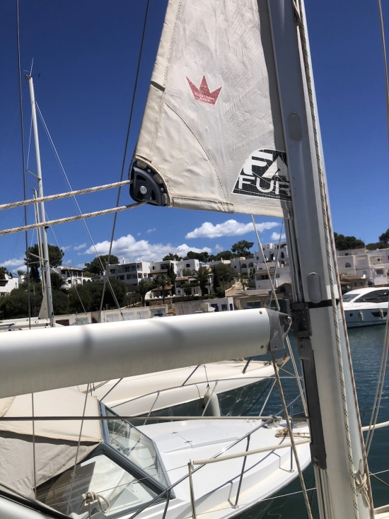 Beneteau Oceanis 34 preowned for sale