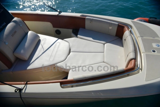 Invictus Yacht 280 SX d’occasion à vendre