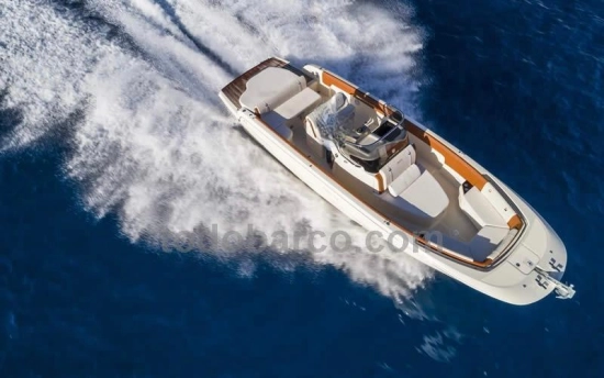 Invictus Yacht 280 SX d’occasion à vendre