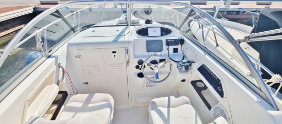 Boston Whaler Conquest 255 d’occasion à vendre