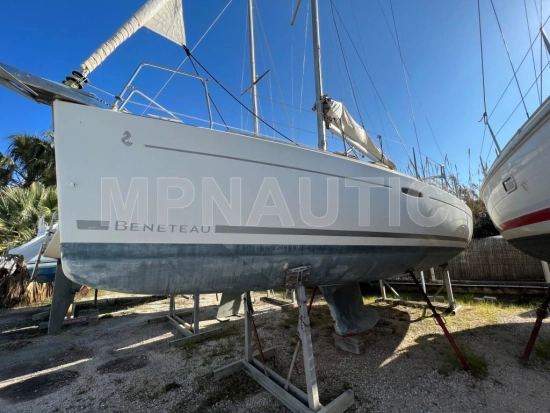 Beneteau Oceanis 31 preowned for sale