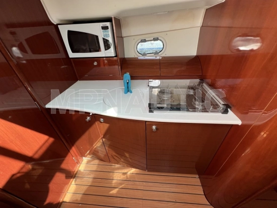 Jeanneau Prestige 34 Open gebraucht zum verkauf