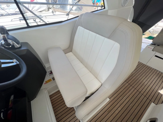 Jeanneau LEADER 36 SPORTOP gebraucht zum verkauf