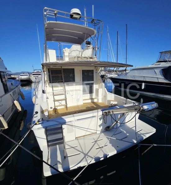 RIVIERA MARINE Riviera 43 fly preowned for sale