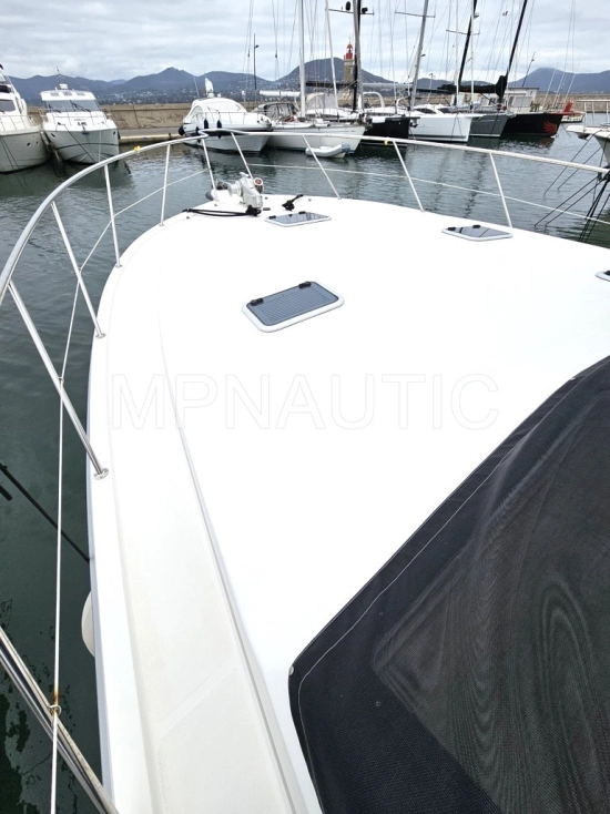 RIVIERA MARINE Riviera 43 fly preowned for sale