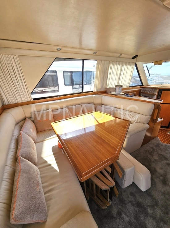 RIVIERA MARINE Riviera 43 fly preowned for sale