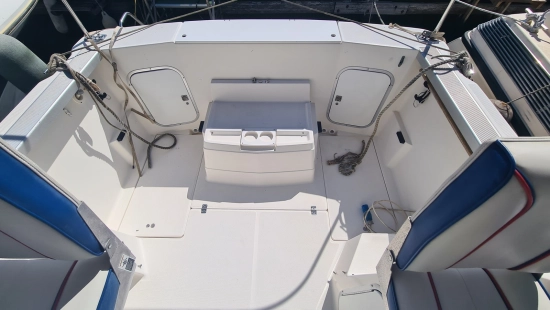 Bayliner 2452 preowned for sale