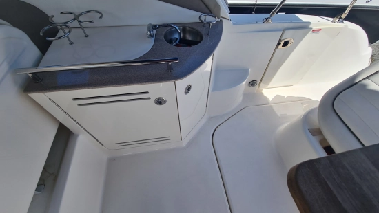 Sea Ray Sundancer 325 gebraucht zum verkauf