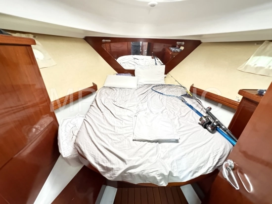 Beneteau Antares 980 gebraucht zum verkauf