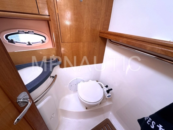 Bavaria Yachts 33 sport preowned for sale