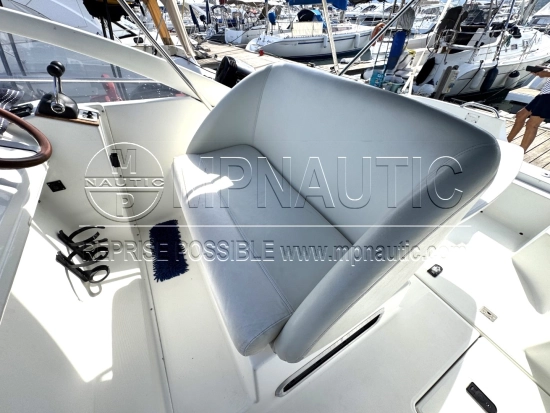 Beneteau Flyer Viva 920 Diesel gebraucht zum verkauf