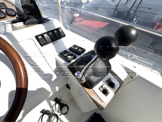 Beneteau Flyer Viva 920 Diesel gebraucht zum verkauf