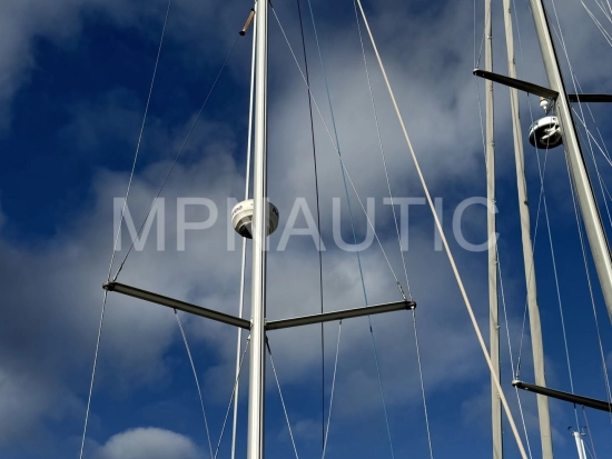 Beneteau Oceanis 43 preowned for sale